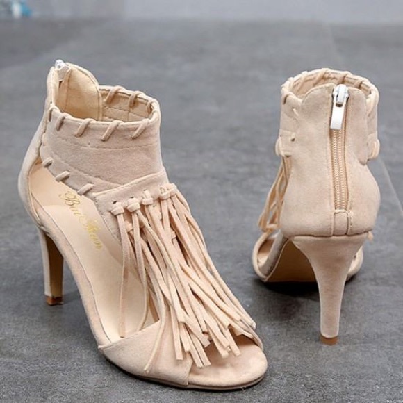 Women’s Tassel Open Toe Gladiator Beige Sandal 8.5 - Picture 11 of 12